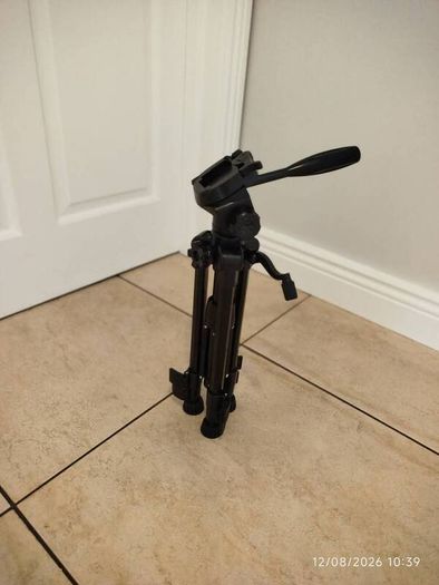 tripod small