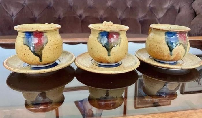 Vintage Stoneware 3 Coffee Cups & Saucers made by Badger Hill Pottery