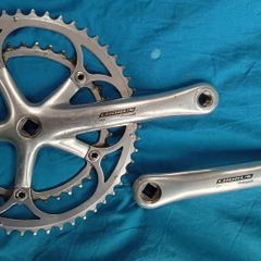Campag Chorus 9 speed chainset & Bottom bracket