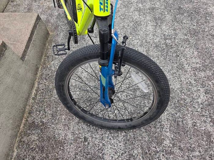 Boys bike