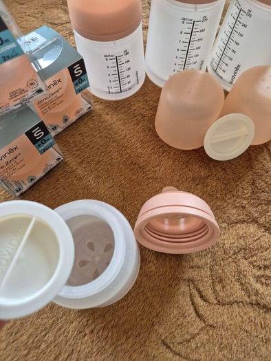 Suavinex Anti-Colic Zero Zero Bottles