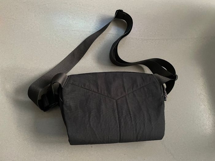 Bellboy Venture Sling 6L - New