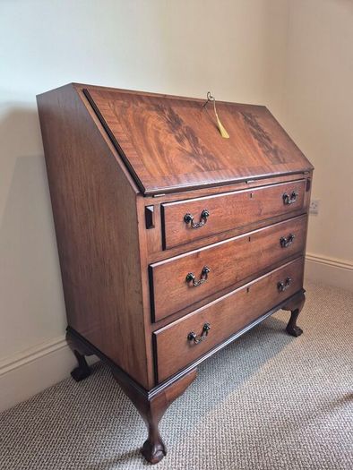 Writing desk