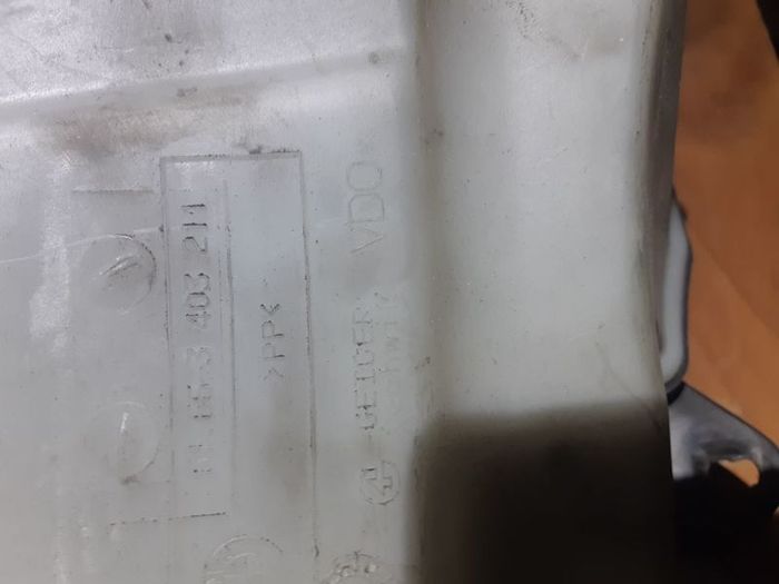 Bmw E83 X3 Screenwash Headlamp Wash  Bottle Tank 3403211