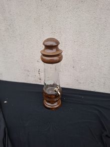 Glass fountain bottle postage possible