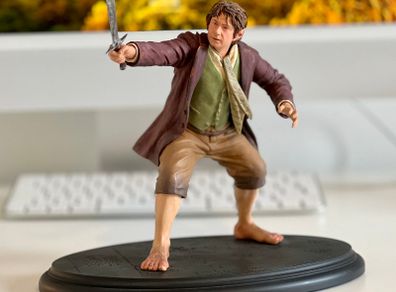 Weta Bilbo Baggins The Hobbit/The Lord of the Rings/Middle-Earth Statue