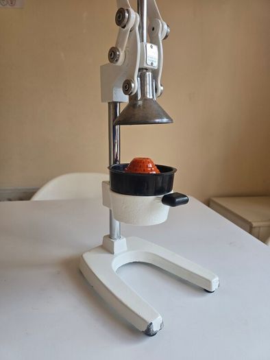 Heavy Duty Citrus Press