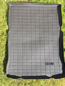 BMW G30 5 series boot liner