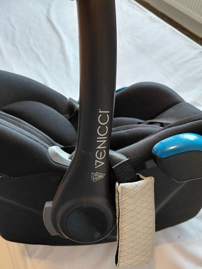 Bugaboo Cameleon 3 and car seat plus base