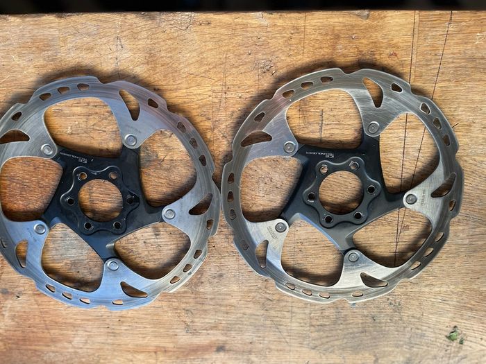 Shimano disc brakes