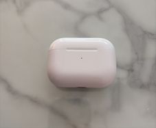 Apple AirPods Pro 1st generation