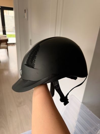 Gatehouse adjustable helmet medium 55-58cm