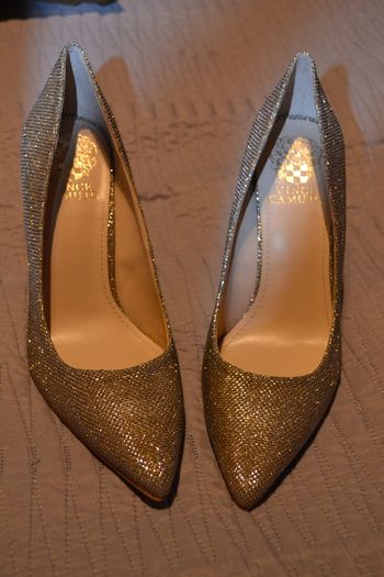 Vince Camuto high hills champagne glitter size UK4 (37EU/7US) brand new!