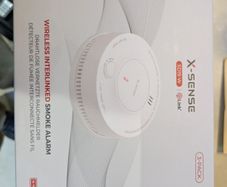 Smoke alarm X-Sense Wireless 3 pack new!