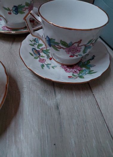 Vintage Aynsley 'Pembroke' Bone China Tea Set - 6 Cups & 6 Saucers - Made in England".