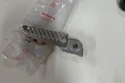 OEM Honda Left Footpeg Arm 50665-MKN-D50 CB650R