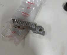 OEM Honda Left Footpeg Arm 50665-MKN-D50 CB650R