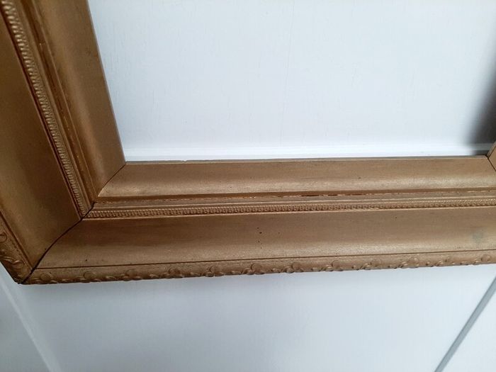 Antique gilt picture frame