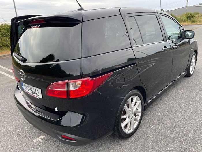 131 Mazda 5 Sport High Spec 7 seater New NCT.