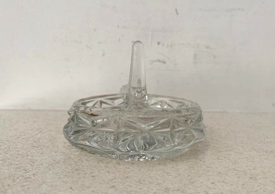Vintage 1937 Art Deco glass ring holder with handle