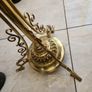 Fantastic victorian brass oil lamp . extends to 2m. Image 8