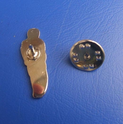 ORANGE ORDER (Ulster Loyalists) - a tictac badge showing a woman wearing an Orange Order outfit with sash (c.1980s)