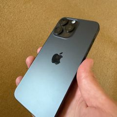 iPhone 15 Pro Max 256 GB 87% battery