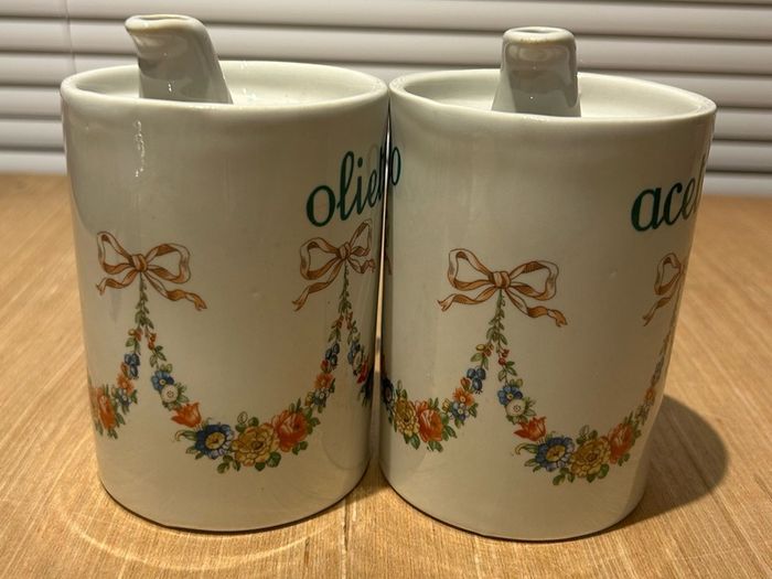 Set of Ceramic Ancienne Porcelaine Oil and Vinegar Dispensers