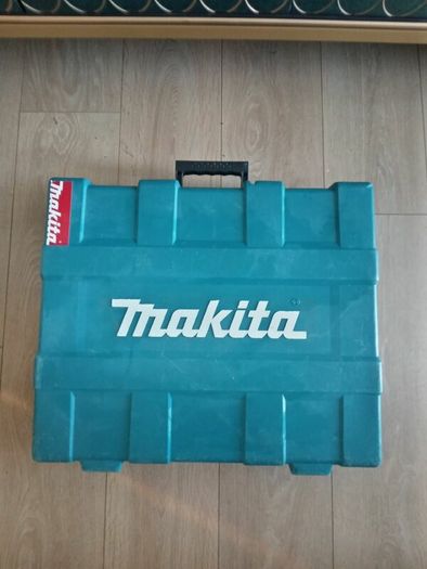Makita GN900SE 1st fix(Framing) cordless nailer.