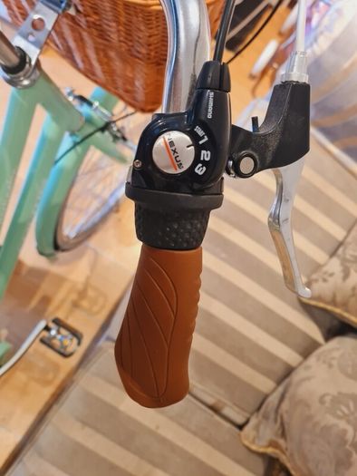 Hartington forme ladies bicycle