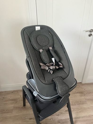 Tutti Bambini Nova Lite High Chair and Rocker Grey
