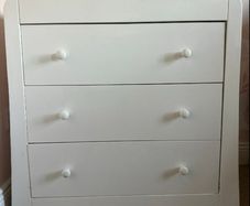 mamas and papas dresser changing table