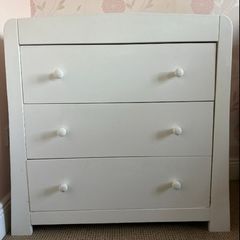 mamas and papas dresser changing table