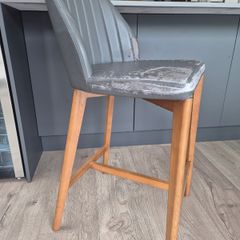 Kitchen stools
