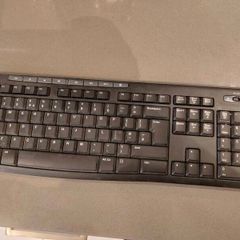 Logitech keyboard (no receiver)