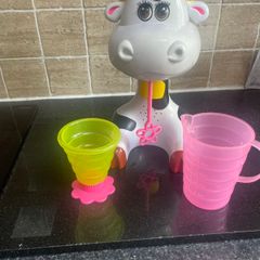 Cow milkshake maker