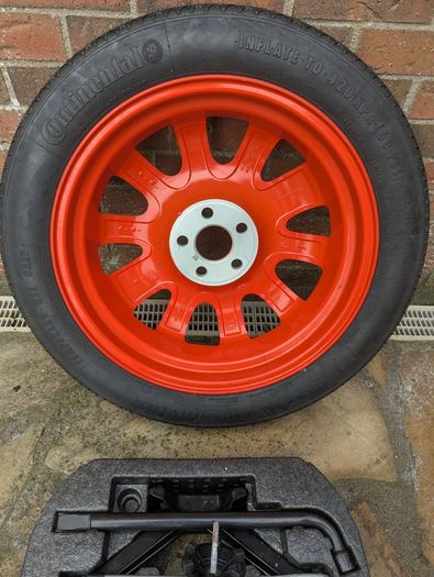 Jaguar XF (X250) Space Saver Wheel and Tools