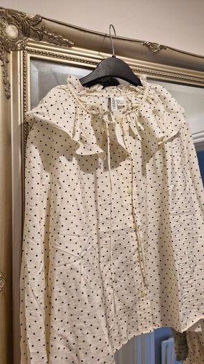 Brand new polka dot blouse