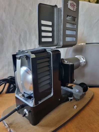 Vintage German Leitz projector - Leica
