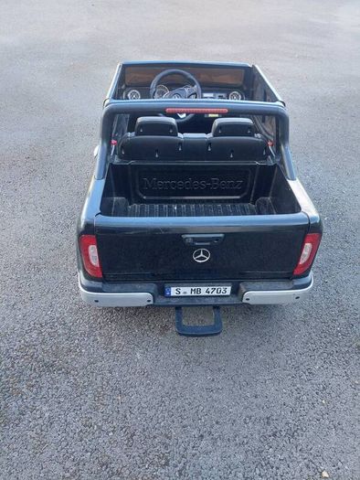 Child's Electric Car