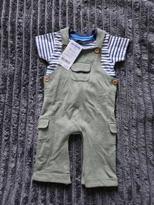 Brand-New Jojo Maman Bebe Dungaree Set with T-Shirt