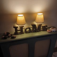 Table lamp