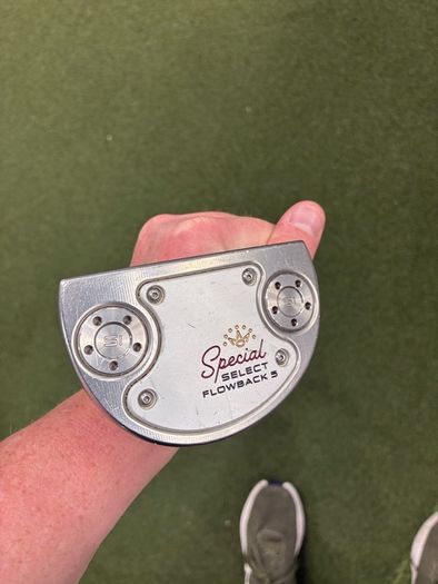 scotty Cameron putter 34 inch
