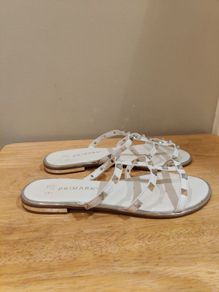 Ladies sandles