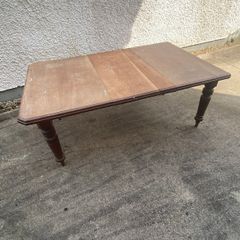 antique mahogany table