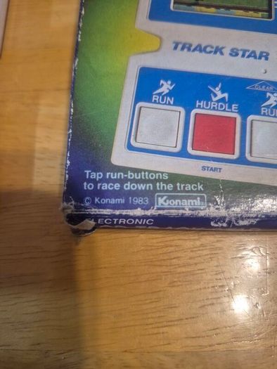 Tandy LCD Track Star - Konami 1983