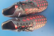 Football boots,size 7.5 (40)