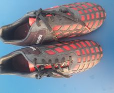 Football boots,size 7.5 (40)