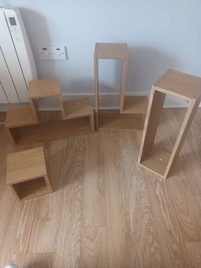 table and chairs