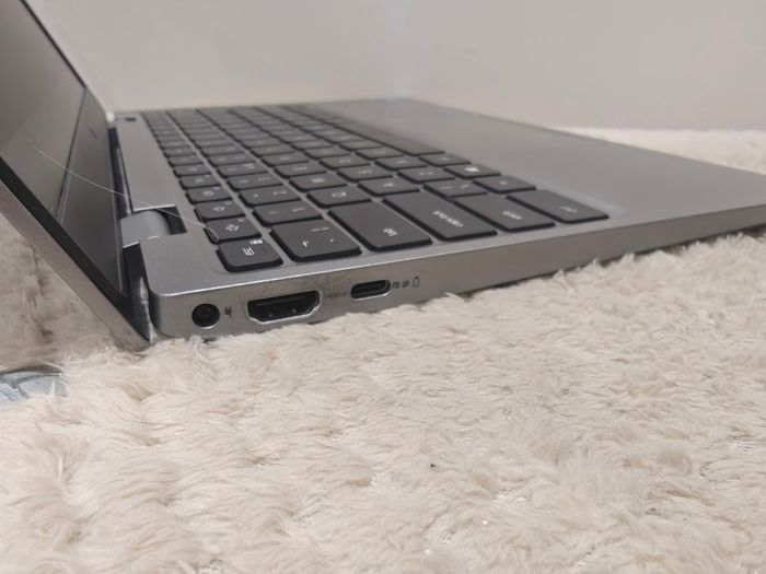 Dell Latitude 3320 | i5 (11th gen) | 8GB | 256GB | 13.3" FHD | Win11 |